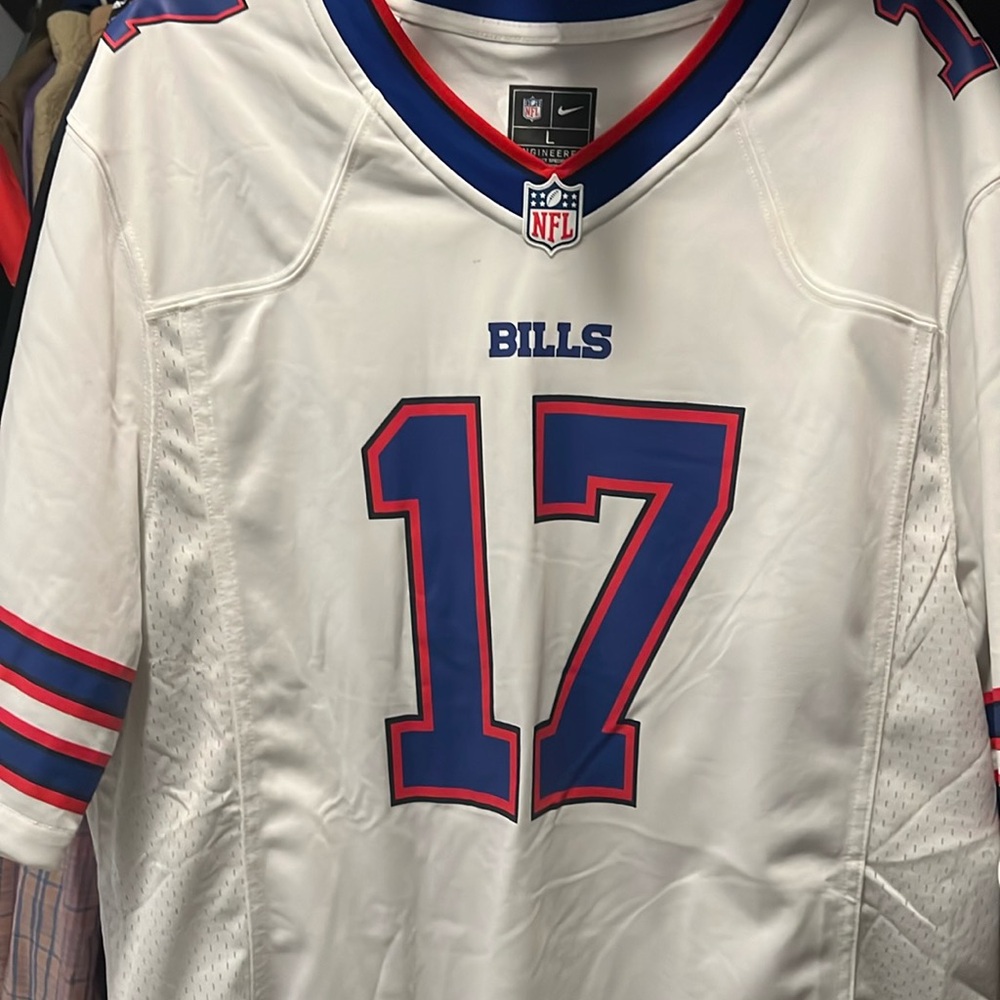 Buffalo Bills #17 Josh Allen Nike jersey EUC worn once